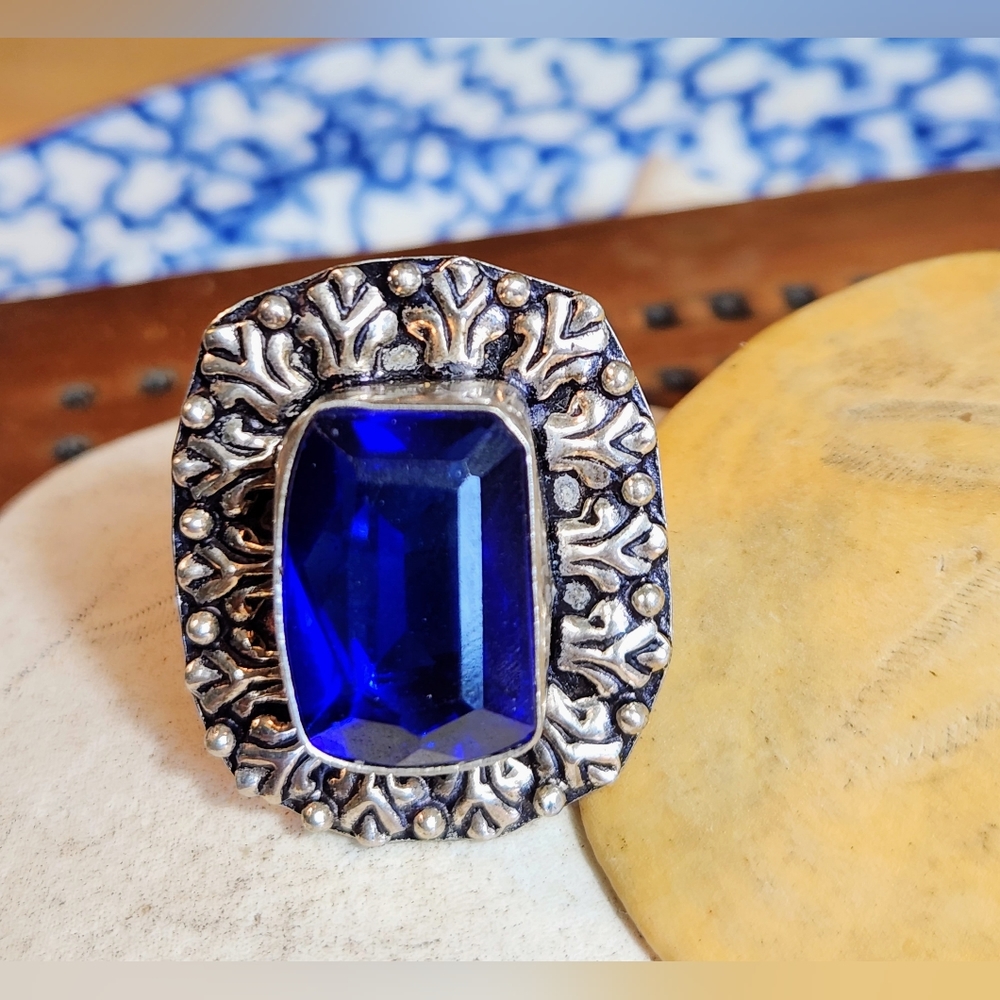 Beautiful, Blue, Faceted, Faux Stone Ring.